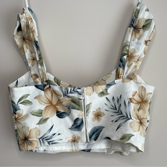 Bec + Bridge Fleurette Cropped Sweat Heart Cotton Blouse Floral Size 8 - Picture 7 of 10